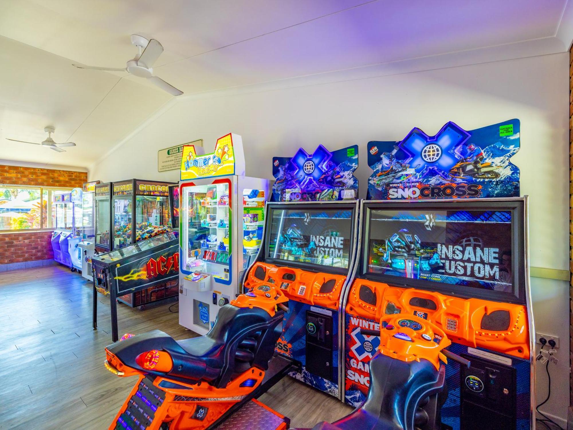 Nrma Blue Dolphin Yamba Holiday Resort Luaran gambar