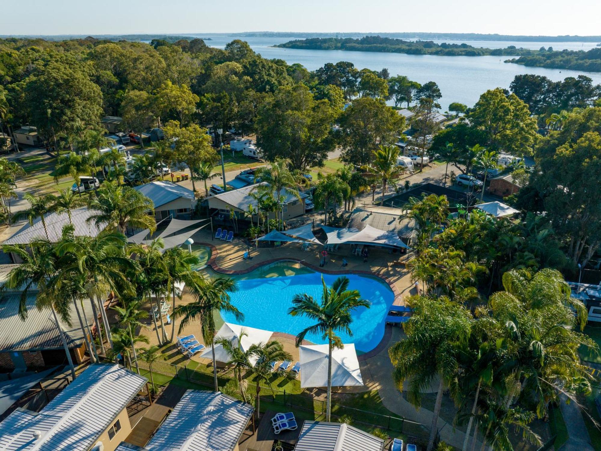 Nrma Blue Dolphin Yamba Holiday Resort Luaran gambar